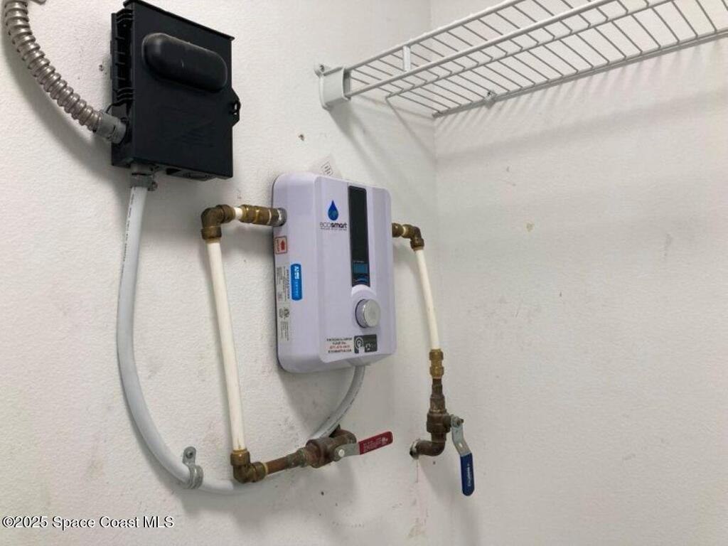 1845 Robalo Drive, Vero Beach, FL 32960