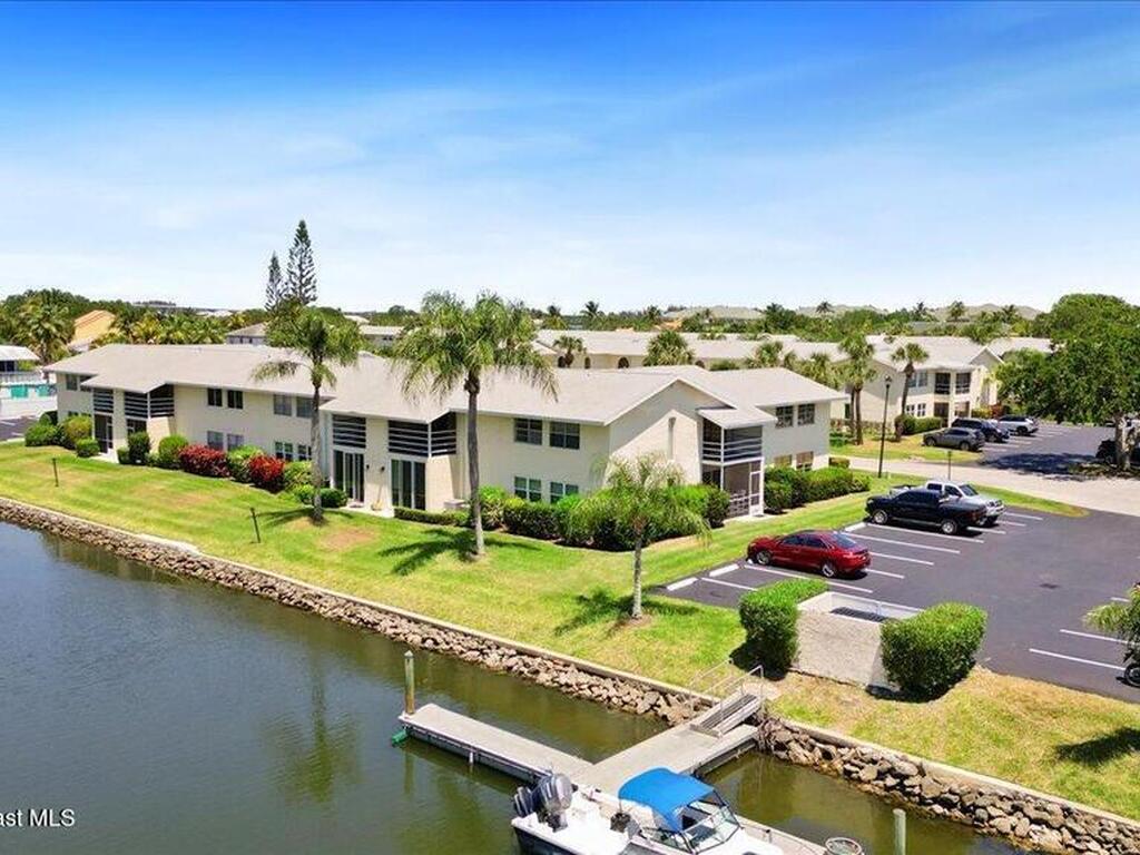 1845 Robalo Drive, Vero Beach, FL 32960