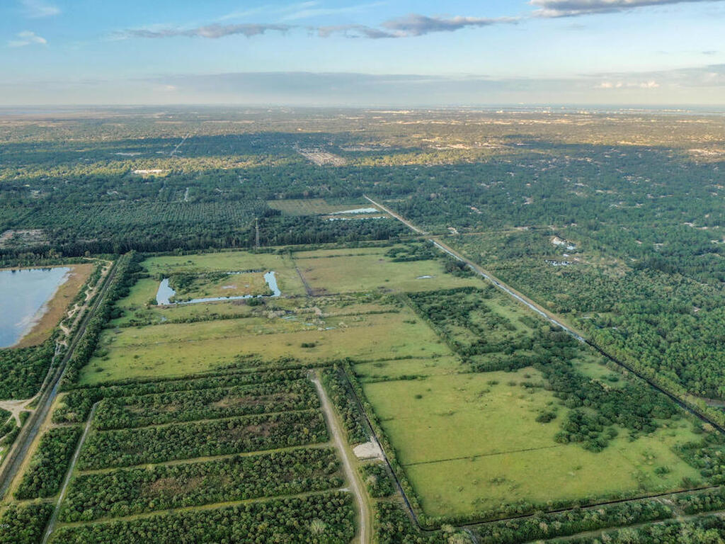 1190 Garvey Road, Palm Bay, FL 32908