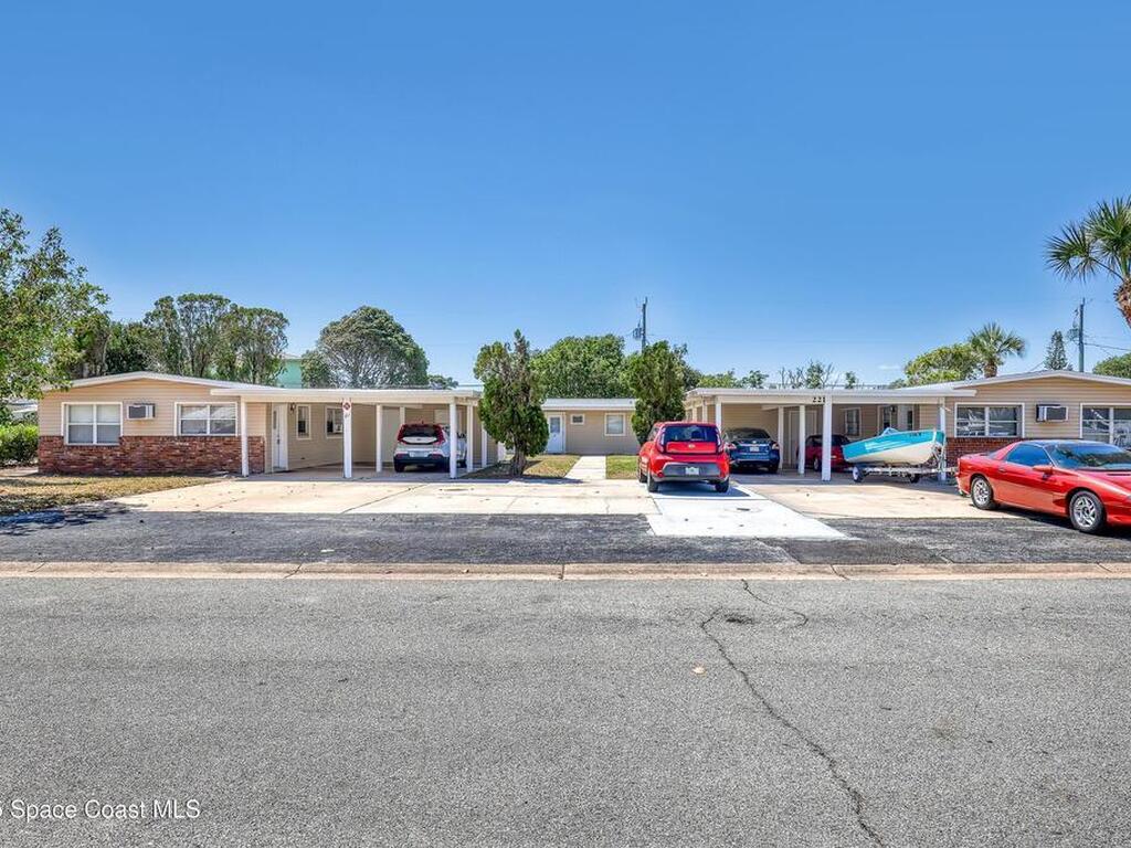 221 Madison Avenue, Cape Canaveral, FL 32920