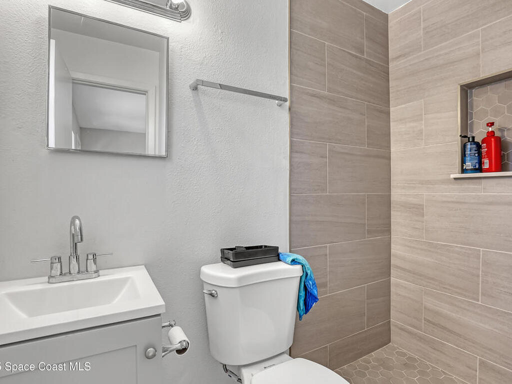 221 Madison Avenue, Cape Canaveral, FL 32920