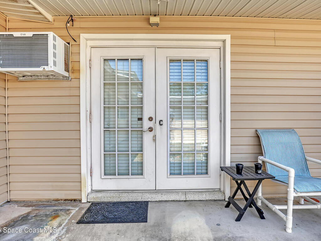 221 Madison Avenue, Cape Canaveral, FL 32920