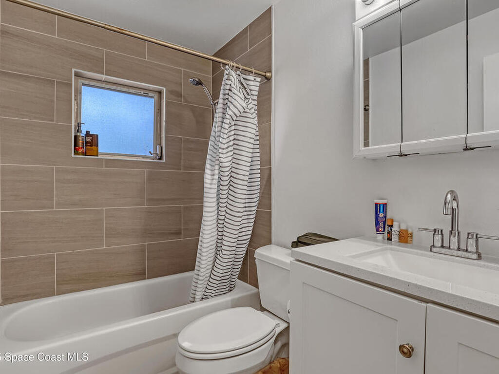 221 Madison Avenue, Cape Canaveral, FL 32920