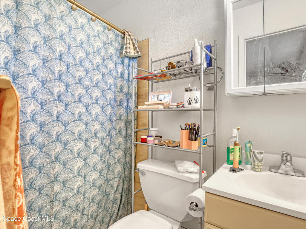 221 Madison Avenue, Cape Canaveral, FL 32920