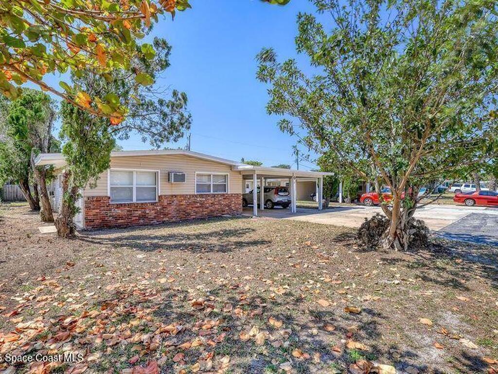 221 Madison Avenue, Cape Canaveral, FL 32920