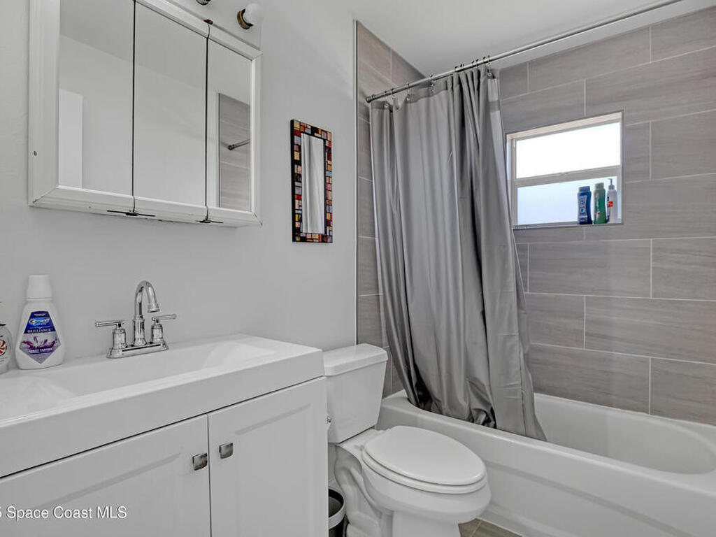 221 Madison Avenue, Cape Canaveral, FL 32920