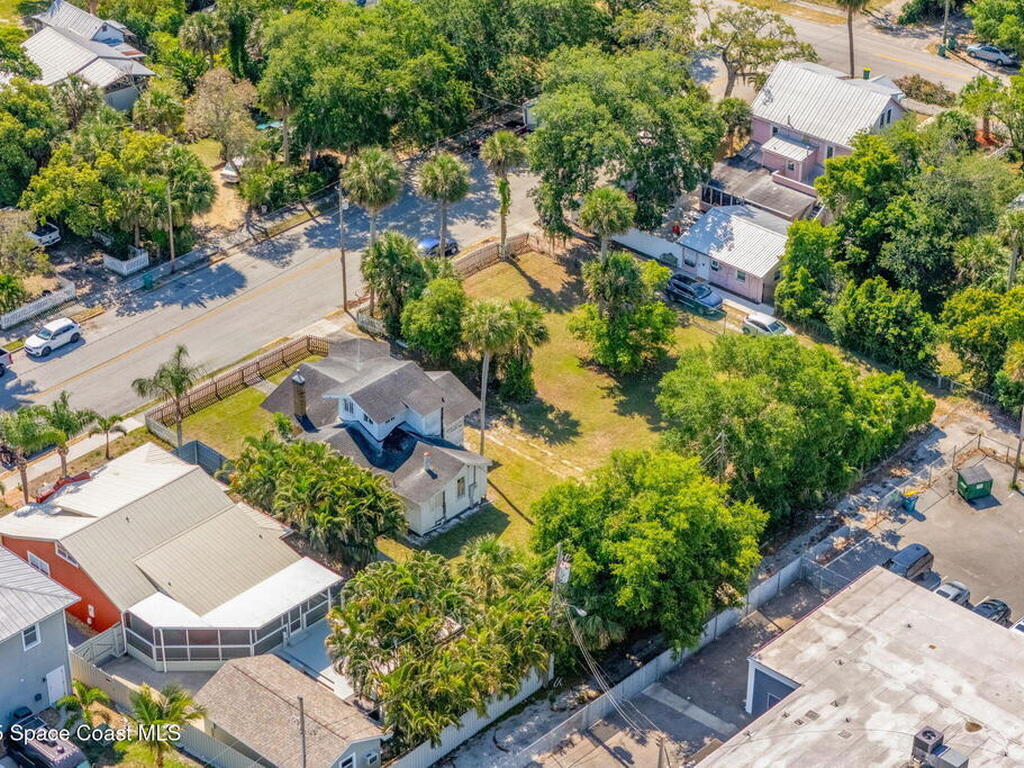 2106 Vernon Place, Melbourne, FL 32901