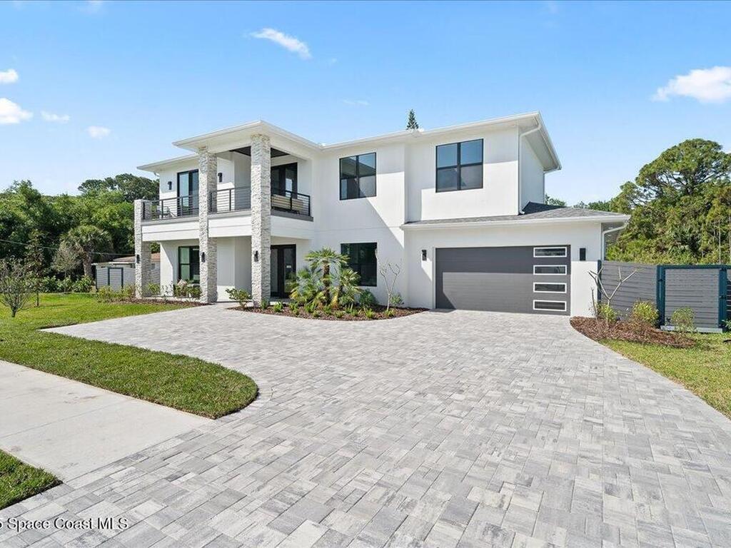 5306 Riveredge Drive, Titusville, FL 32780