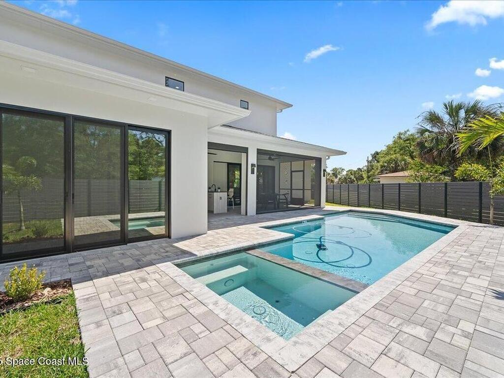 5306 Riveredge Drive, Titusville, FL 32780