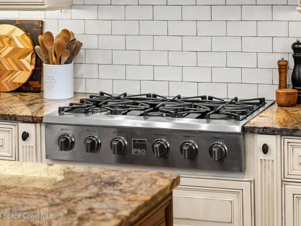 250 Baytree Drive, Suntree, FL 32940