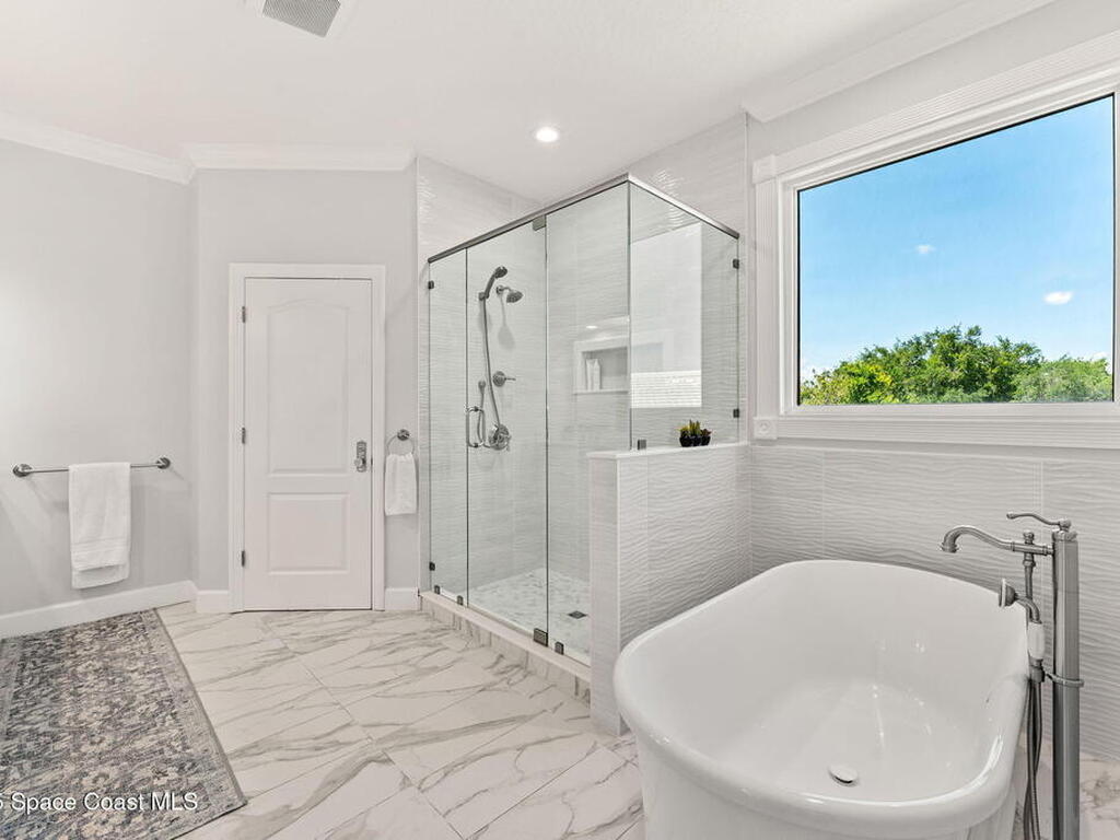 250 Baytree Drive, Suntree, FL 32940