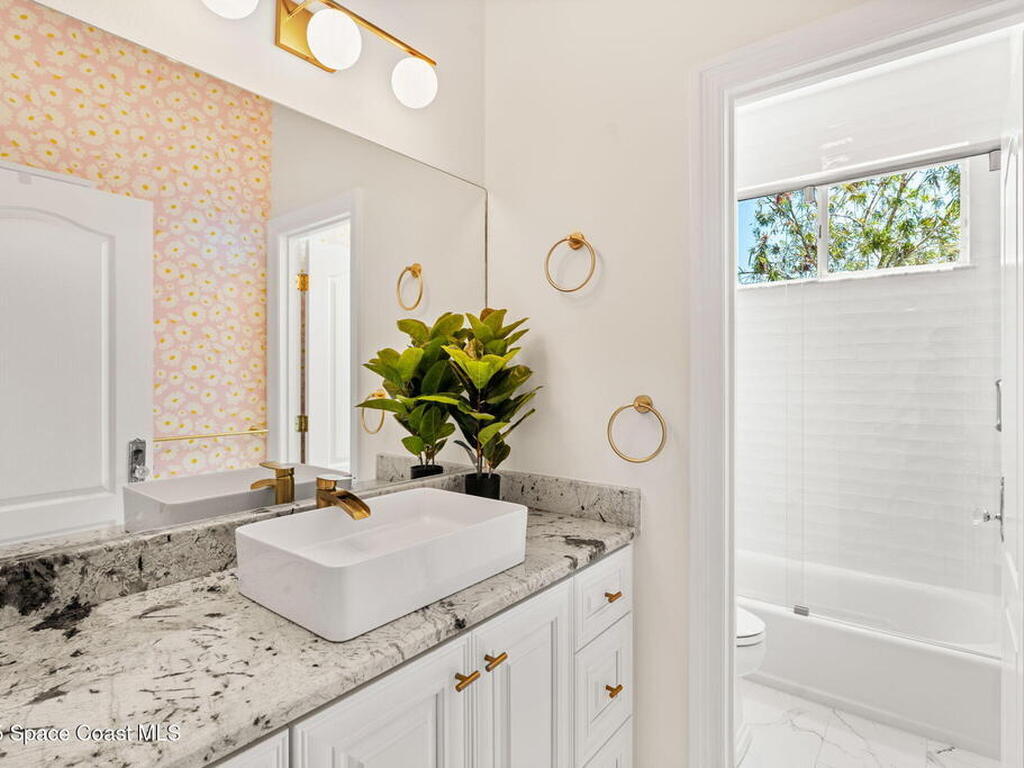 250 Baytree Drive, Suntree, FL 32940