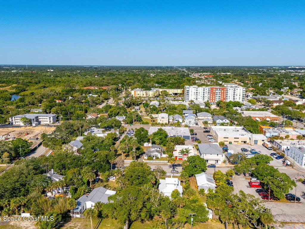 2106 Vernon Place, Melbourne, FL 32901