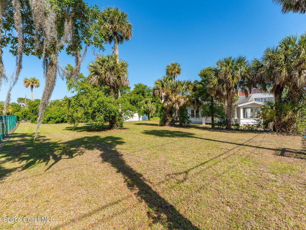 2106 Vernon Place, Melbourne, FL 32901