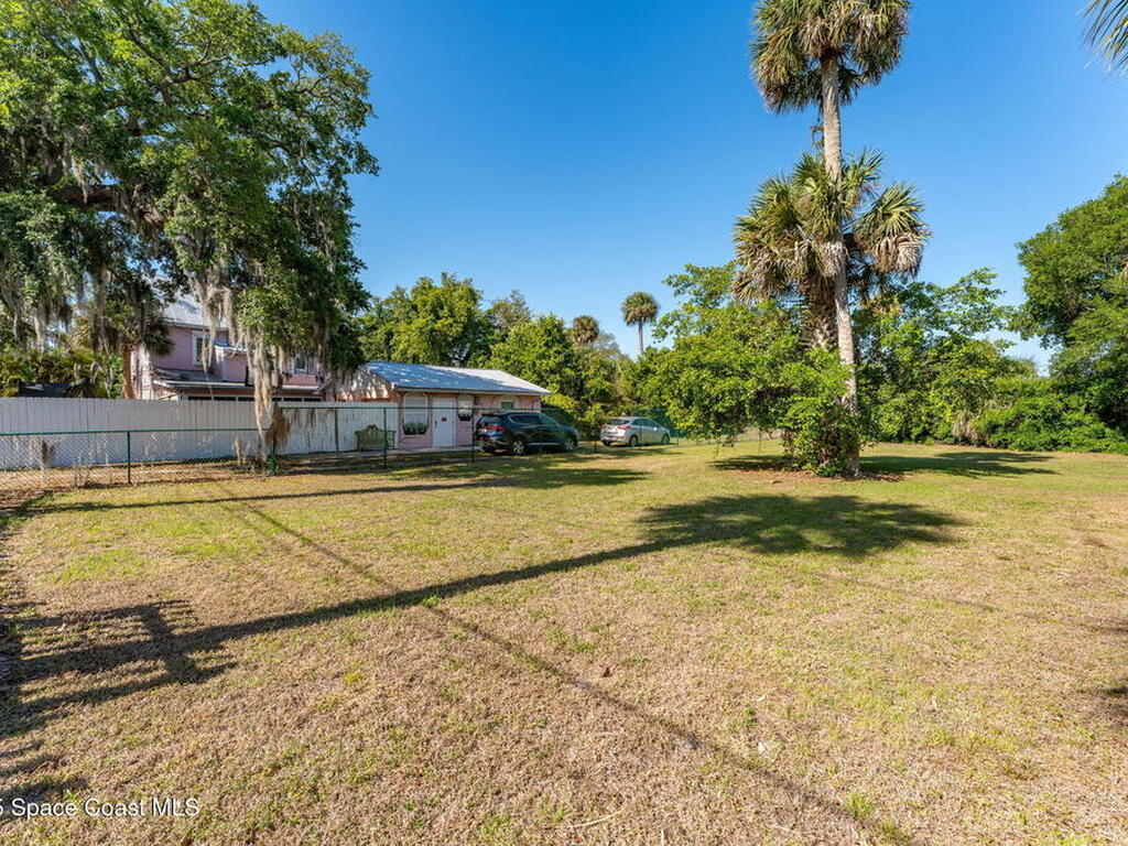 2106 Vernon Place, Melbourne, FL 32901