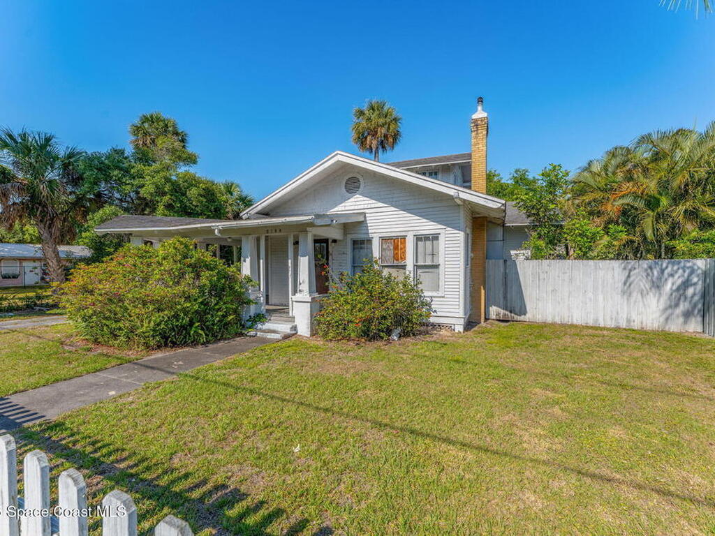 2106 Vernon Place, Melbourne, FL 32901
