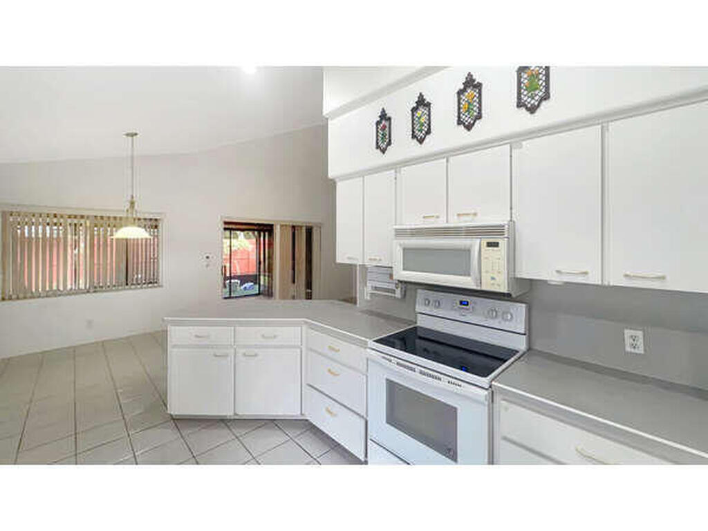 2370 Saint Andrews Drive, Titusville, FL 32780