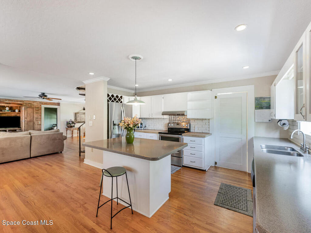 4320 Crooked Mile Road, Merritt Island, FL 32952