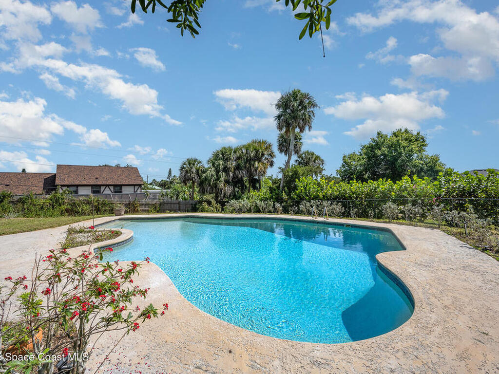 4320 Crooked Mile Road, Merritt Island, FL 32952