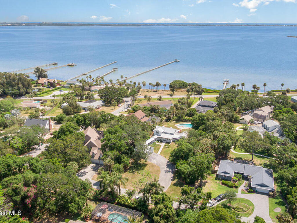 4320 Crooked Mile Road, Merritt Island, FL 32952