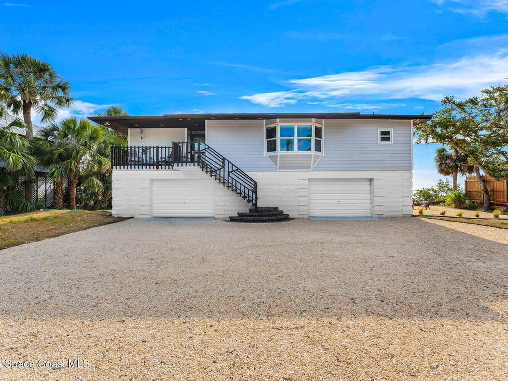 860 S Banana River Drive, Merritt Island, FL 32952