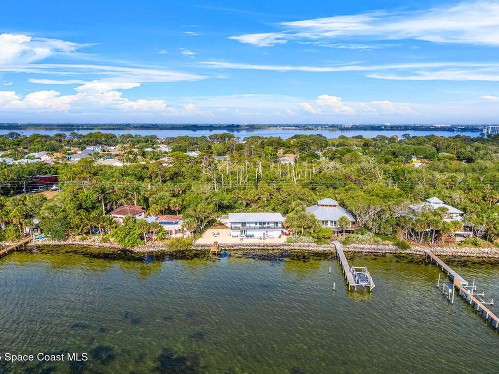 860 S Banana River Drive, Merritt Island, FL 32952