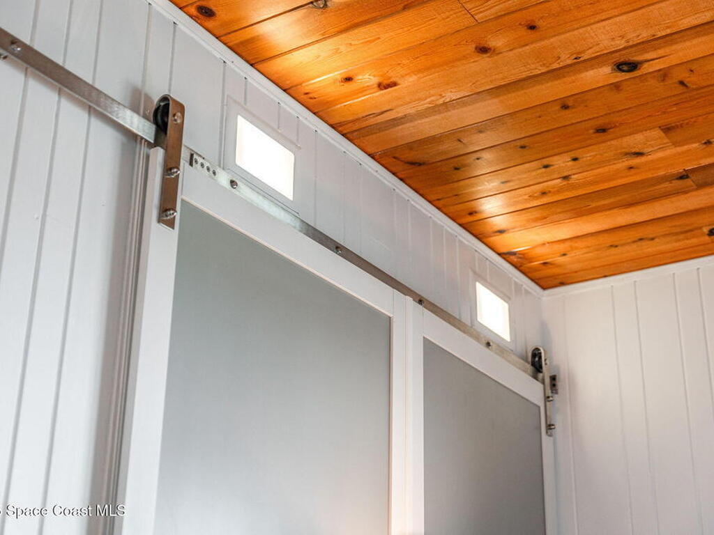 860 S Banana River Drive, Merritt Island, FL 32952