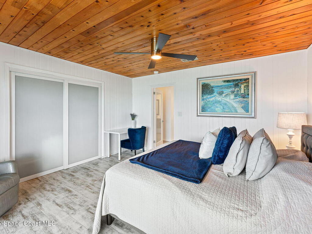 860 S Banana River Drive, Merritt Island, FL 32952