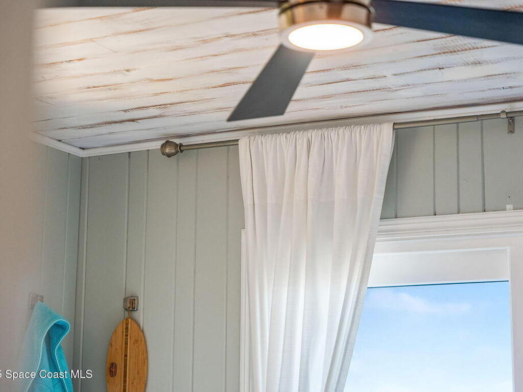 860 S Banana River Drive, Merritt Island, FL 32952