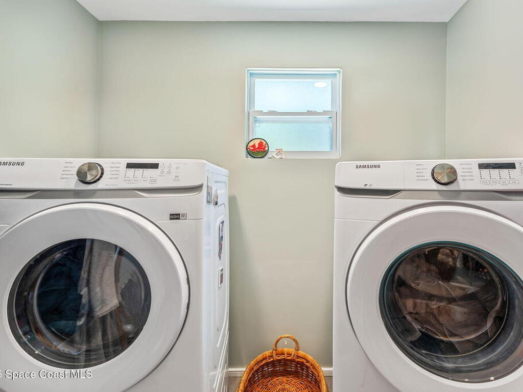 860 S Banana River Drive, Merritt Island, FL 32952