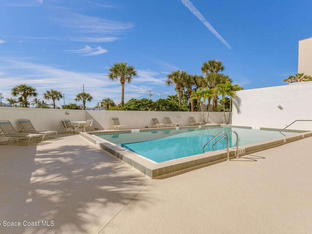 1555 N Highway A1a, Indialantic, FL 32903