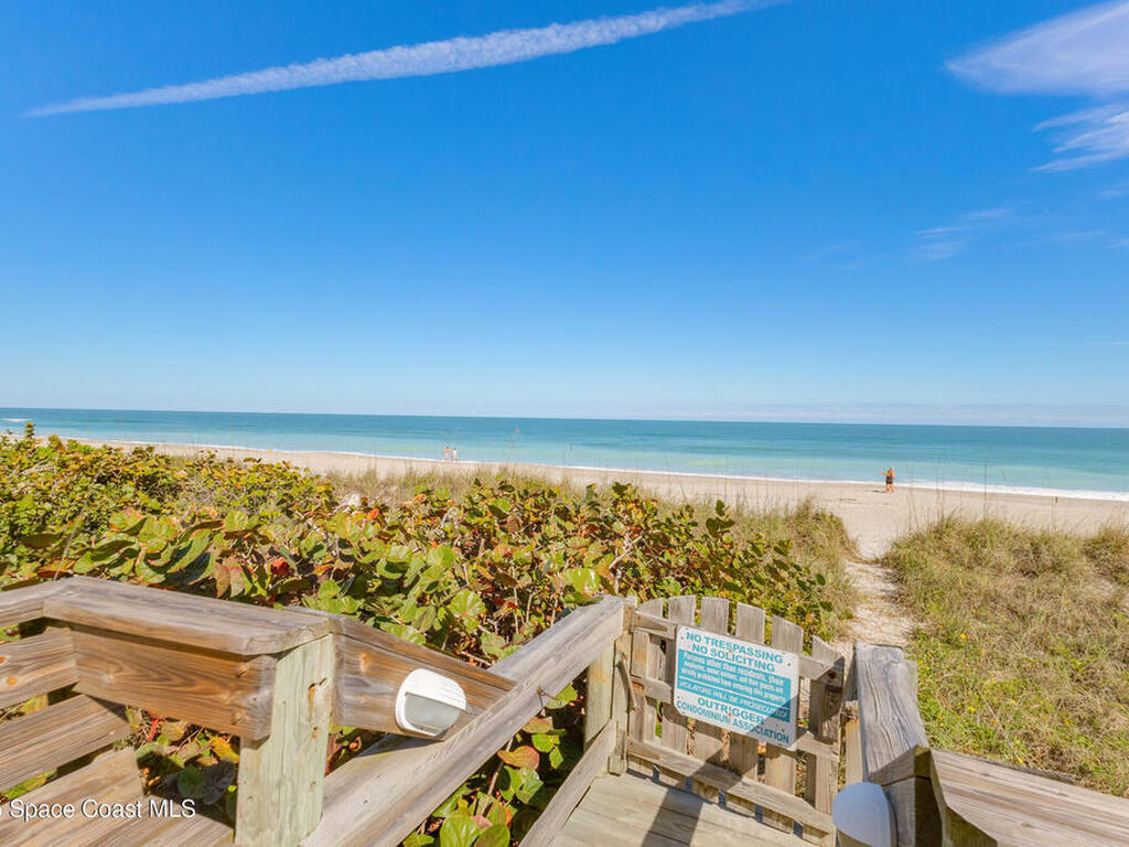 1555 N Highway A1a, Indialantic, FL 32903
