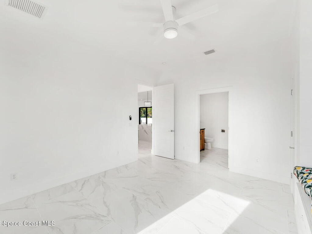 2355 N Riverside Drive, Indialantic, FL 32903