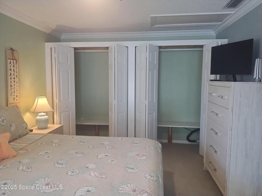 233 S Brevard Avenue, Cocoa Beach, FL 32931