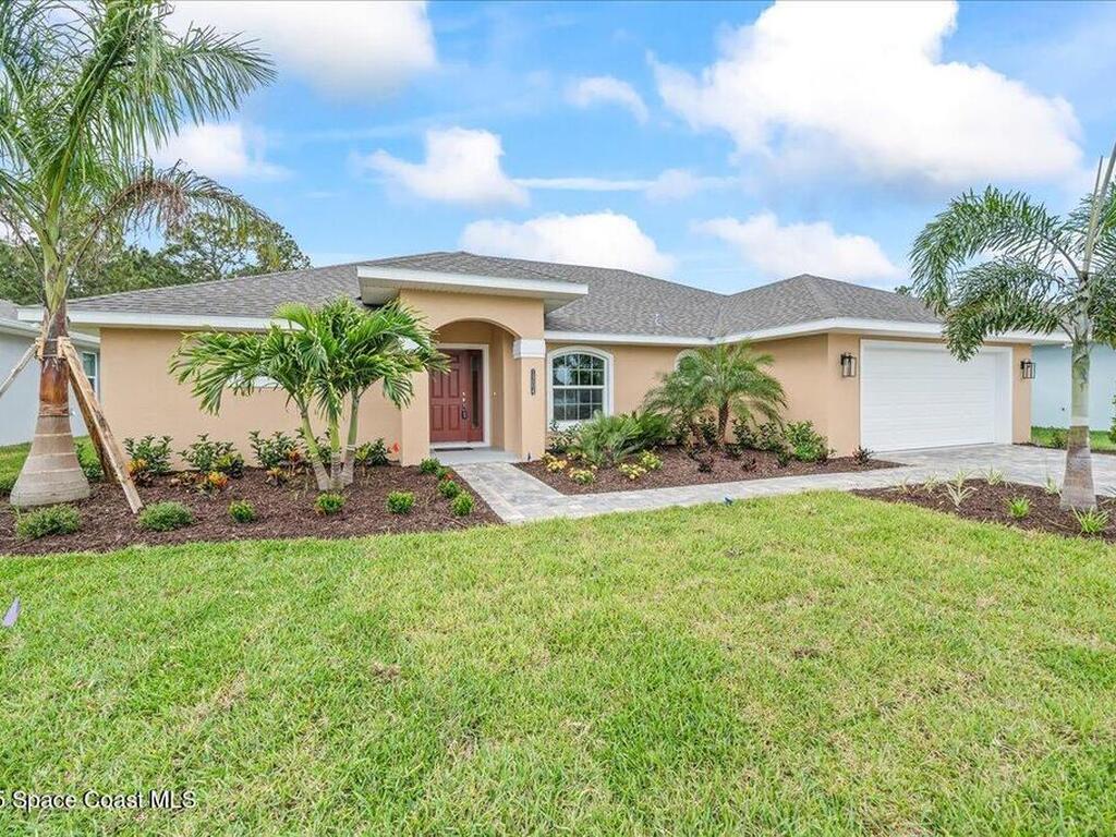 1204 Captiva Island Circle, Palm Bay, FL 32908