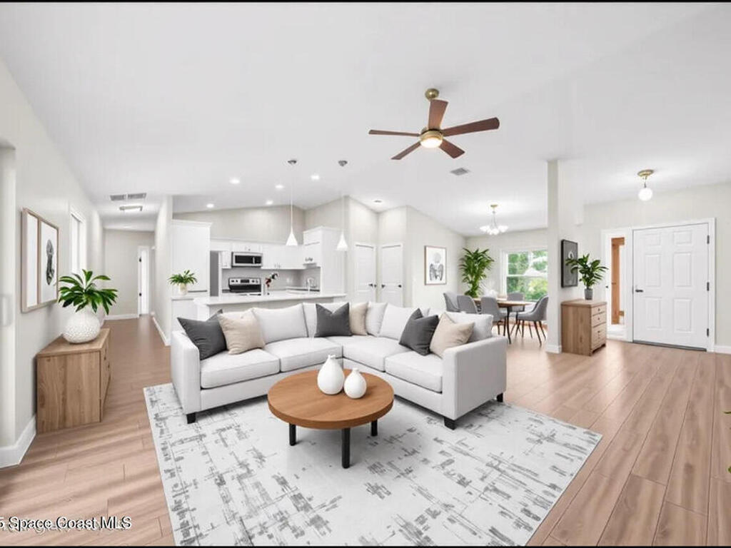 1204 Captiva Island Circle, Palm Bay, FL 32908