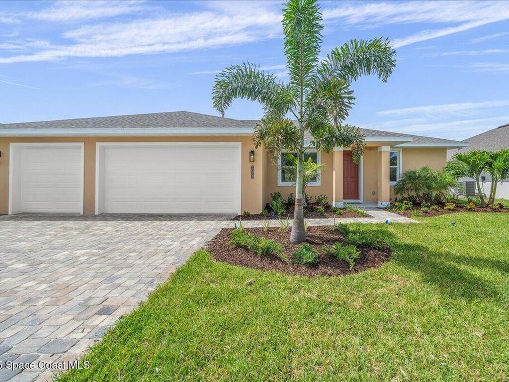 1035 Captiva Island Circle, Palm Bay, FL 32908