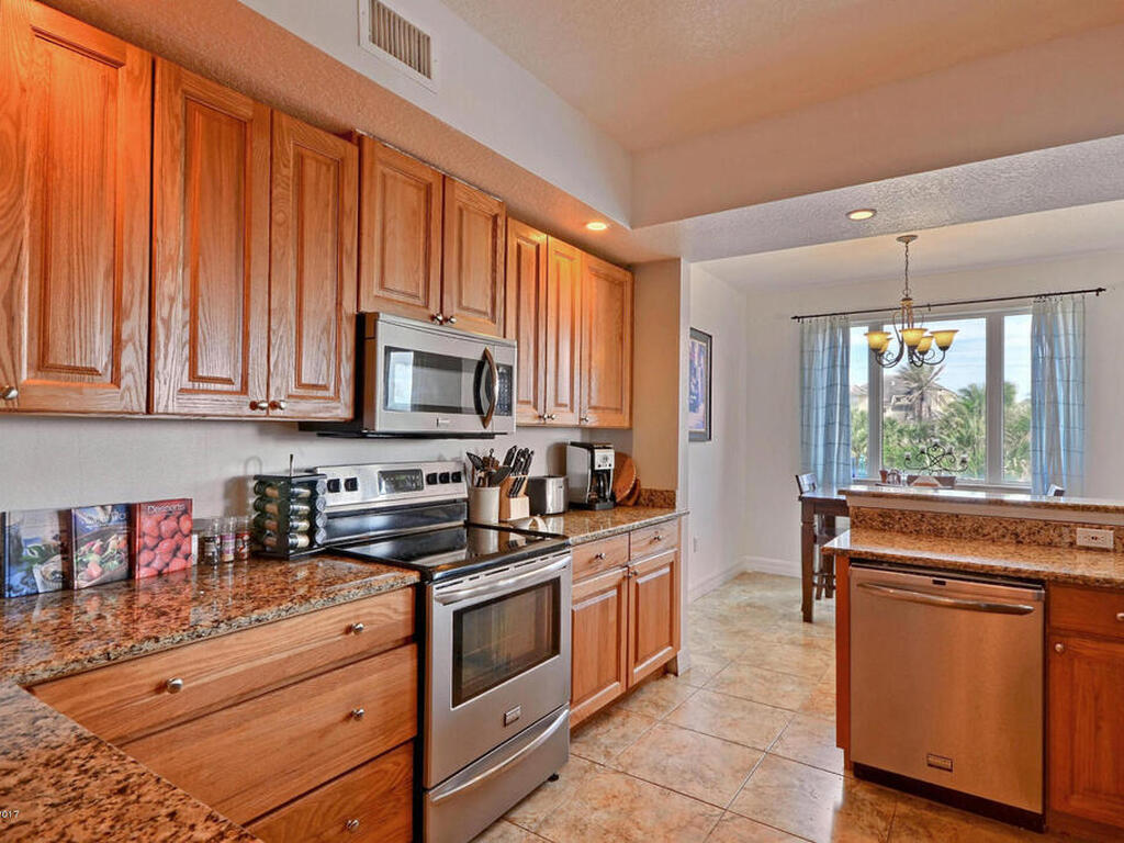 130 Warsteiner Way, Melbourne Beach, FL 32951