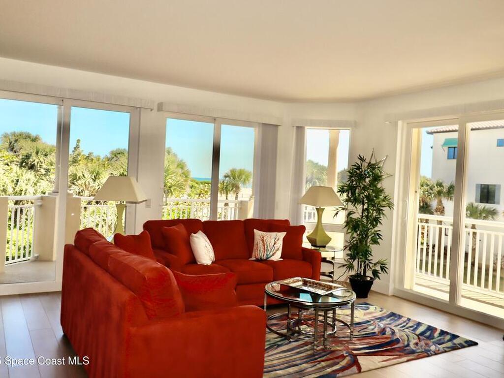 110 Warsteiner Way, Melbourne Beach, FL 32951