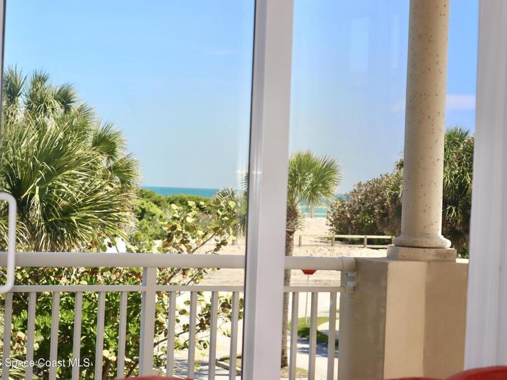 110 Warsteiner Way, Melbourne Beach, FL 32951