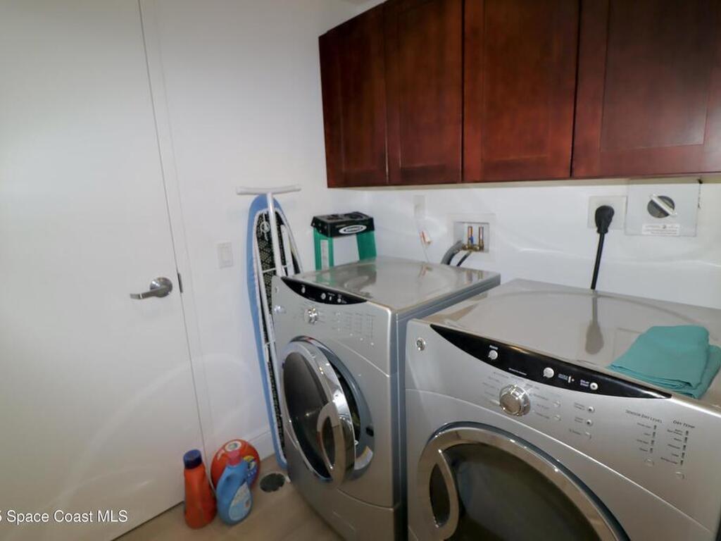 110 Warsteiner Way, Melbourne Beach, FL 32951