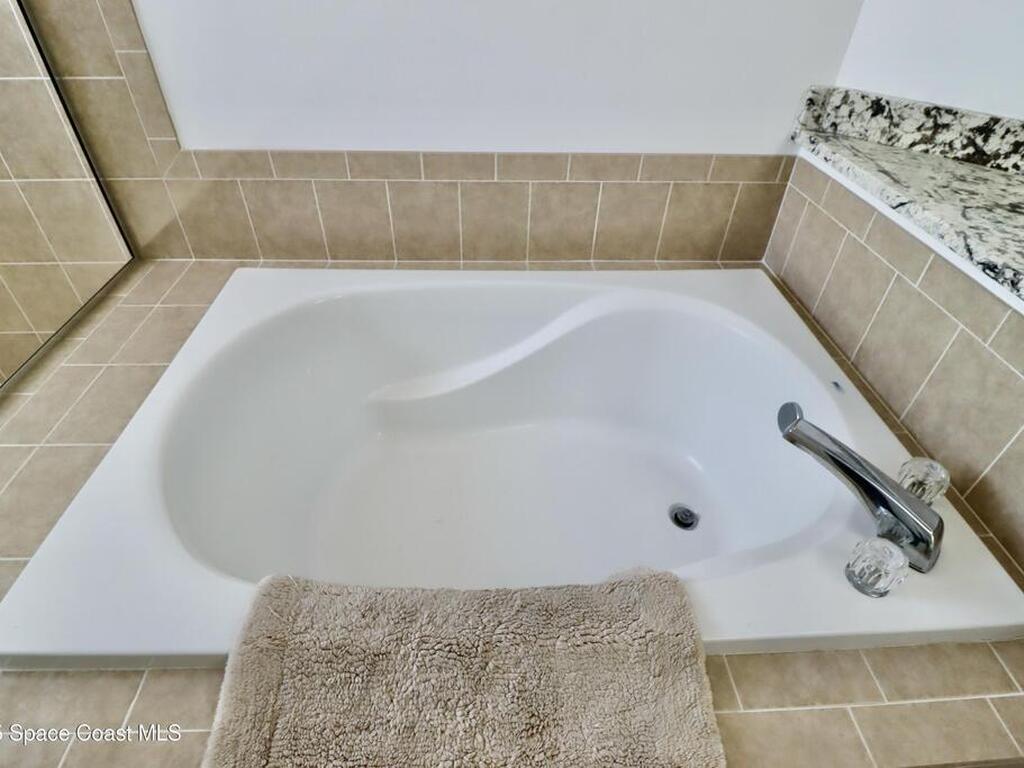 110 Warsteiner Way, Melbourne Beach, FL 32951