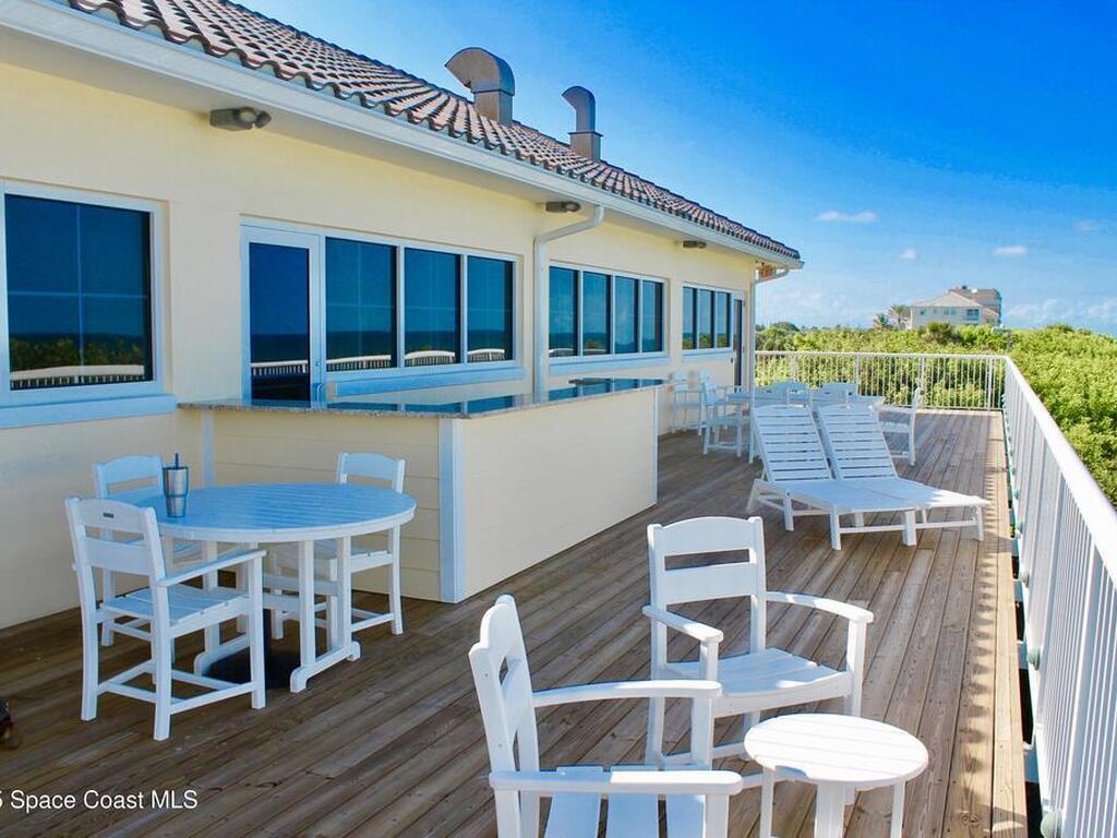 110 Warsteiner Way, Melbourne Beach, FL 32951