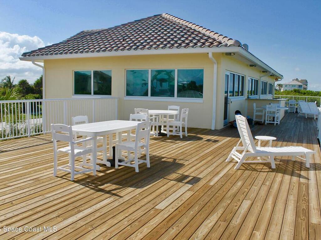 110 Warsteiner Way, Melbourne Beach, FL 32951