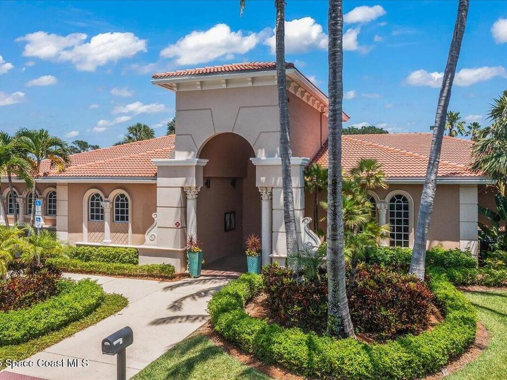 110 Warsteiner Way, Melbourne Beach, FL 32951