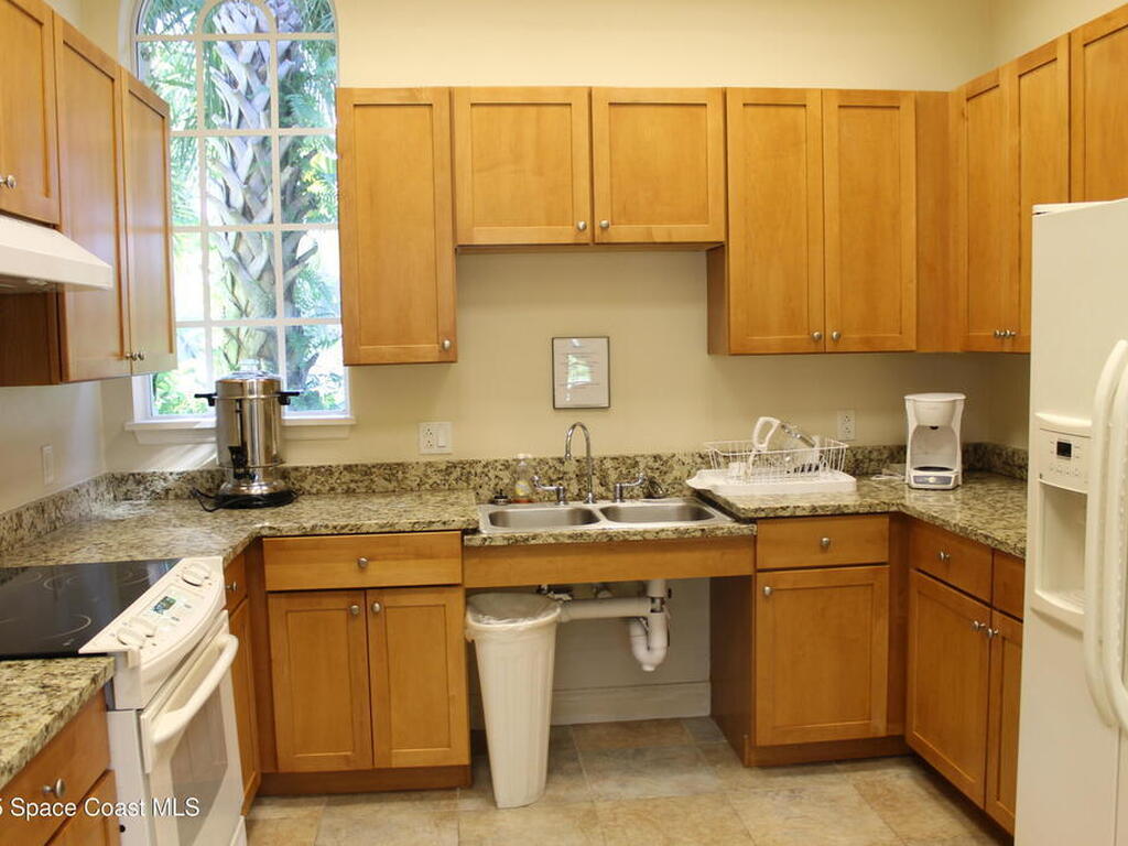 110 Warsteiner Way, Melbourne Beach, FL 32951