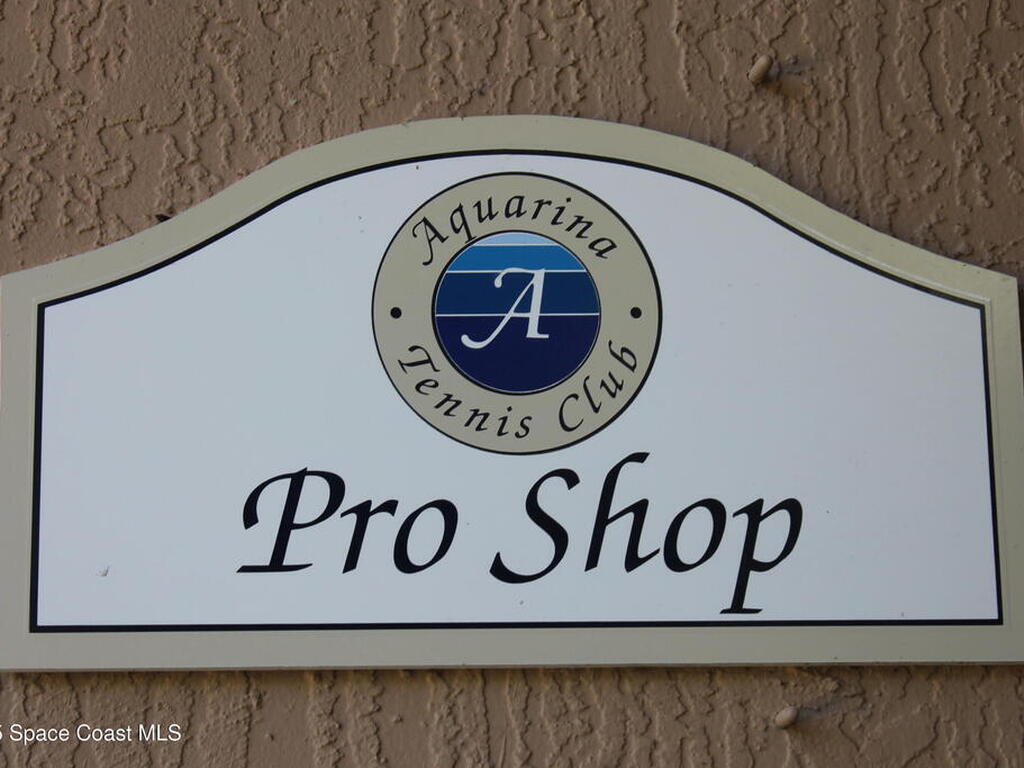 110 Warsteiner Way, Melbourne Beach, FL 32951