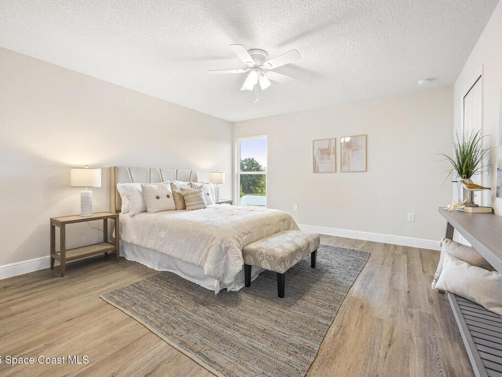 198 Hidden Woods Place, Melbourne, FL 32901