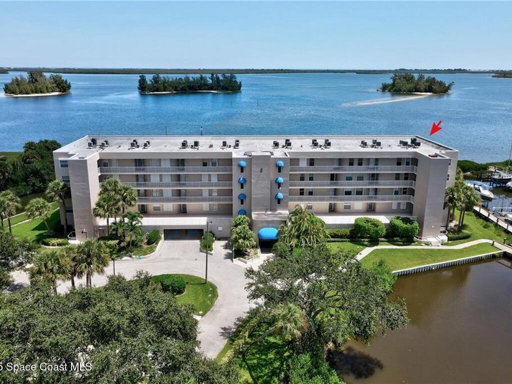 6061 N River Run Drive, Sebastian, FL 32958