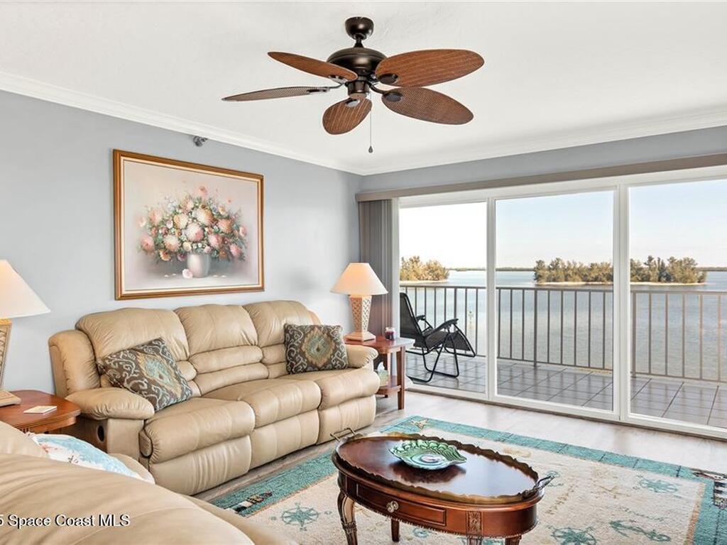 6061 N River Run Drive, Sebastian, FL 32958